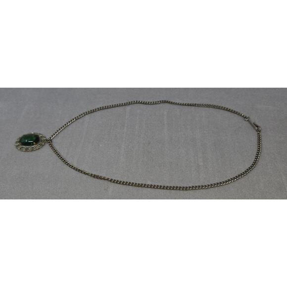 Vintage Emerald Green Silver Tone Oval Pendant with Silver Tone Dainty Chain - Picture 4 of 14
